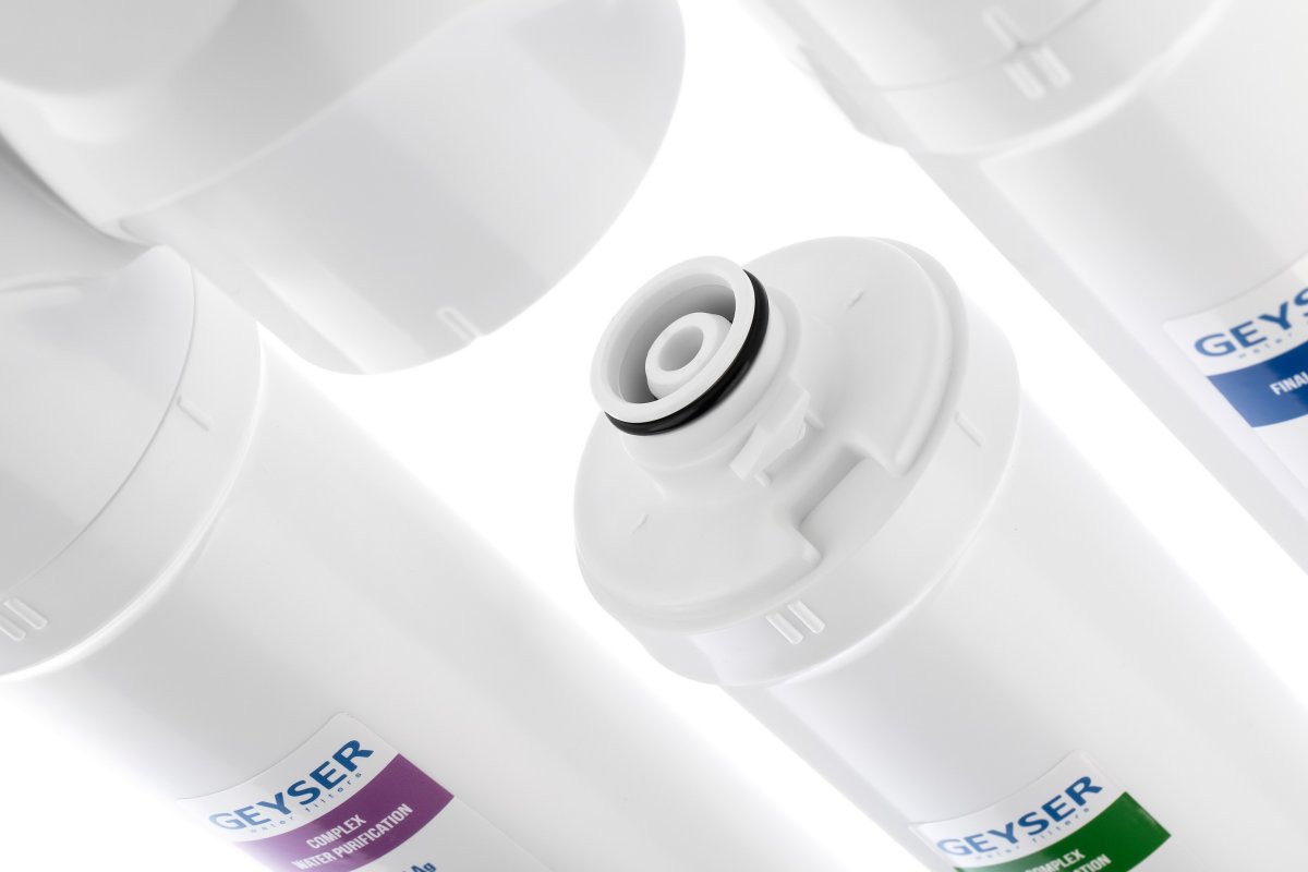 Проточный питьевой фильтр Гейзер Смарт Универсальный (11048)